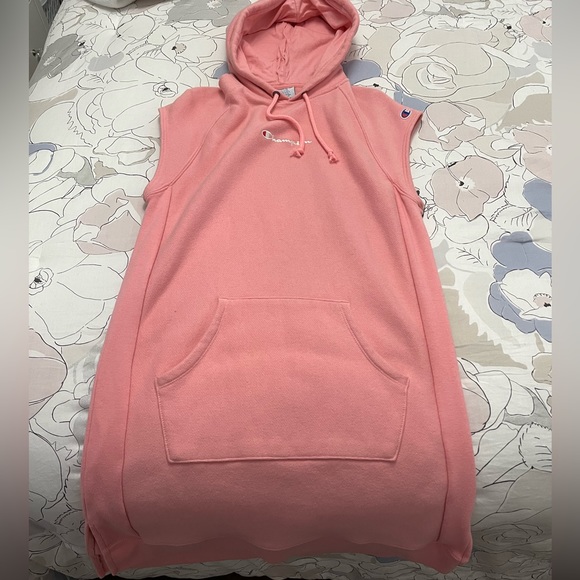 Champion sweater dress size medium - Picture 2 of 3